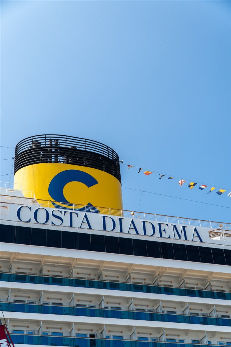 Com 1.862 cabines, o Costa Diadema conta com oito restaurantes