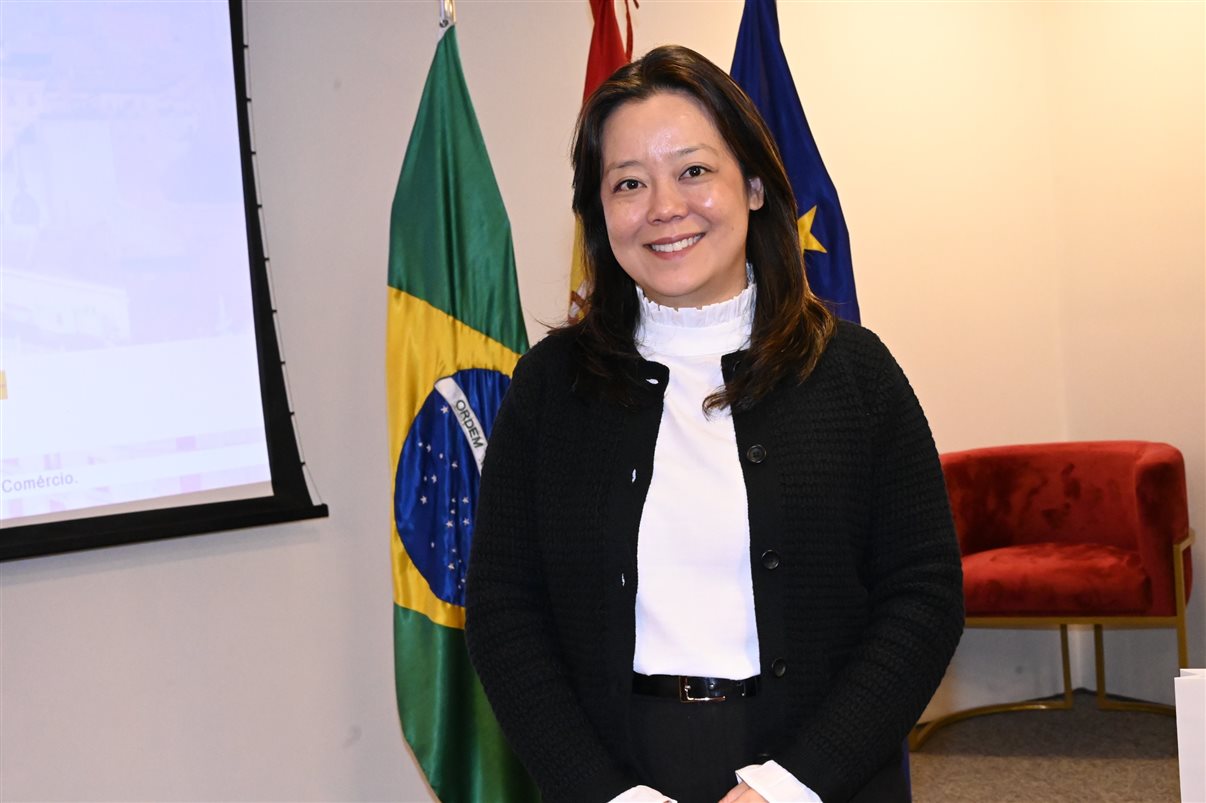 Ester Calvo Ruiz, da Câmara de Comércio de Madri, Elvira Viedma, da Turespaña, Claudia Shishido e Guilherme Carreiro, ambos da Air Europa