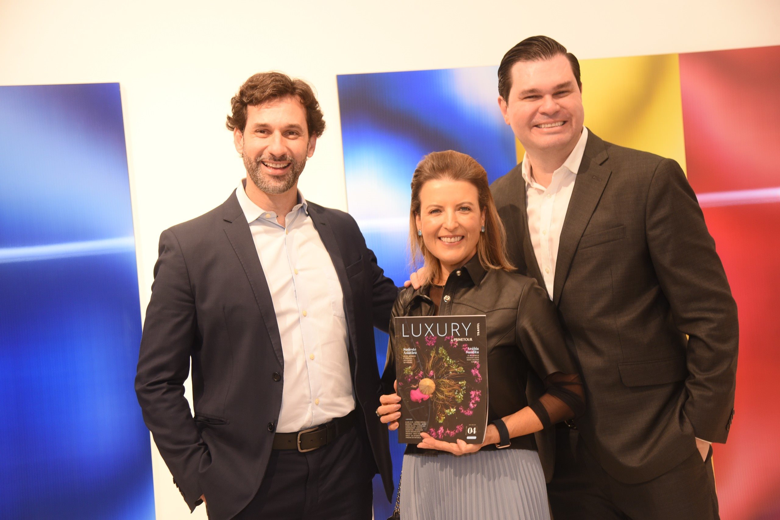 Álvaro Maradei, CFO da Primetour, com os sócios-diretores da empresa de Turismo de luxo, Marina Gouvêa e Maurice Padovani, no evento de lançamento da quarta edição da revista Luxury Travel by Primetour