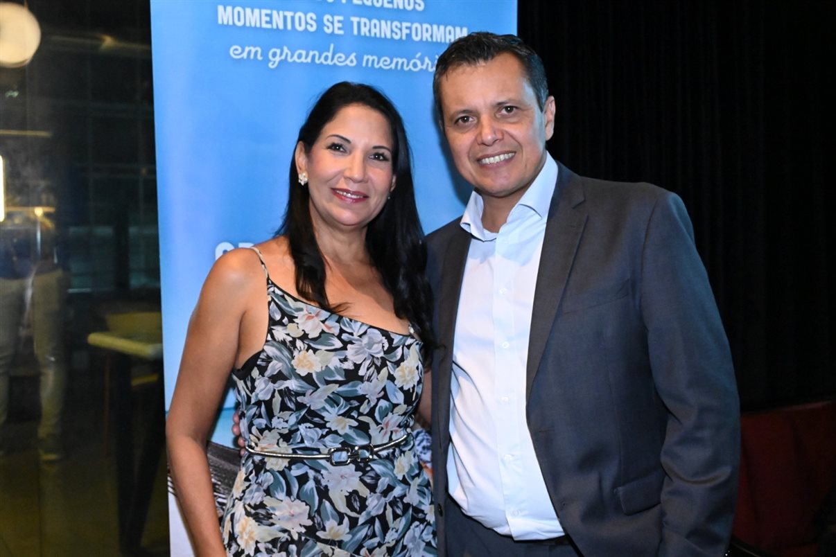 Jerusha Rasmijn, do Aruba CVB, e Carlos Barbosa, da Aruba Tourism Authority