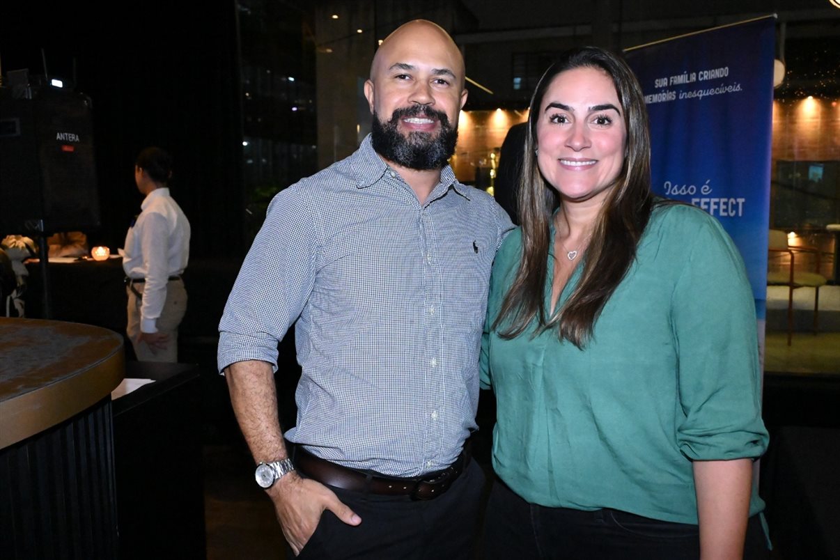 Jerusha Rasmijn, do Aruba CVB, e Carlos Barbosa, da Aruba Tourism Authority