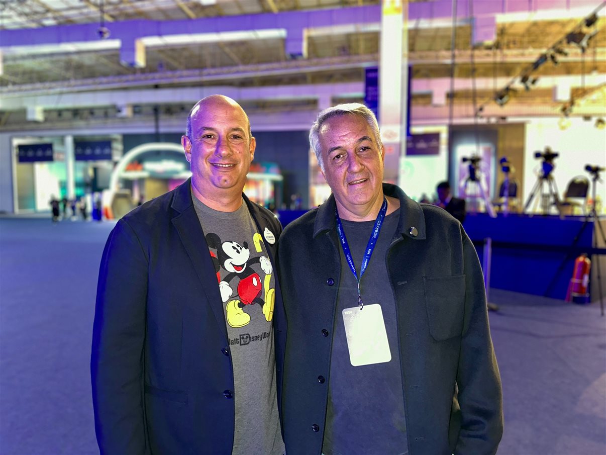 Terry Brinkoetter e Sarah Domenech, da Disney Destinations