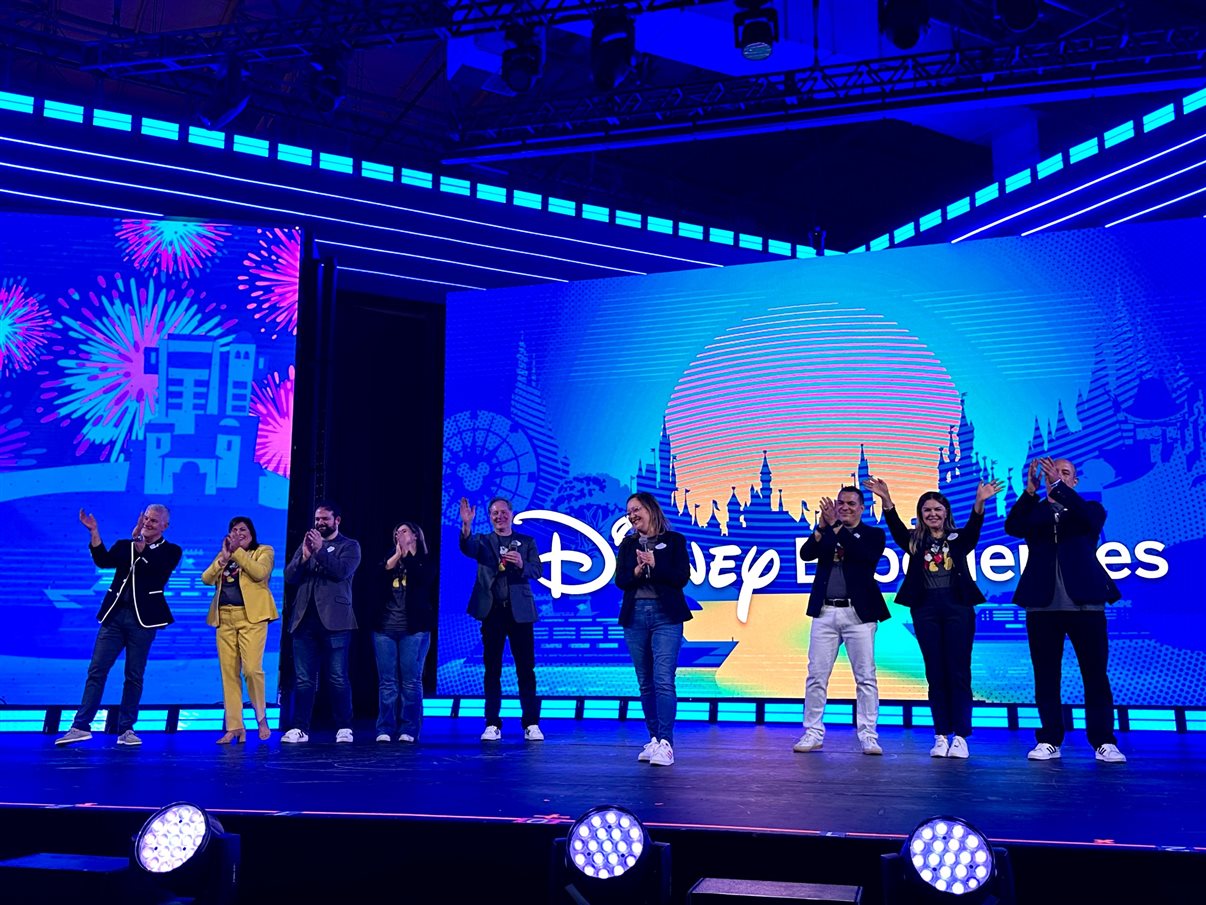 Terry Brinkoetter e Sarah Domenech, da Disney Destinations
