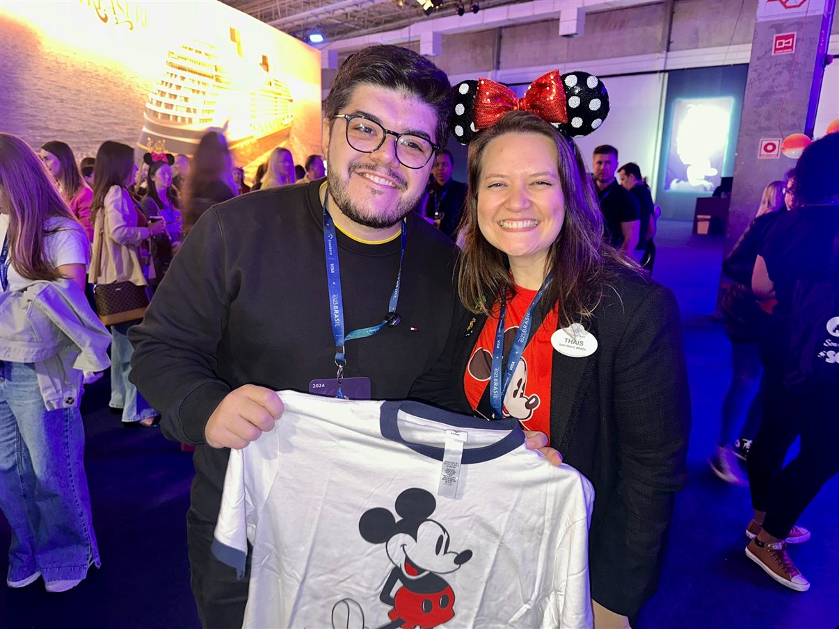 Terry Brinkoetter e Sarah Domenech, da Disney Destinations