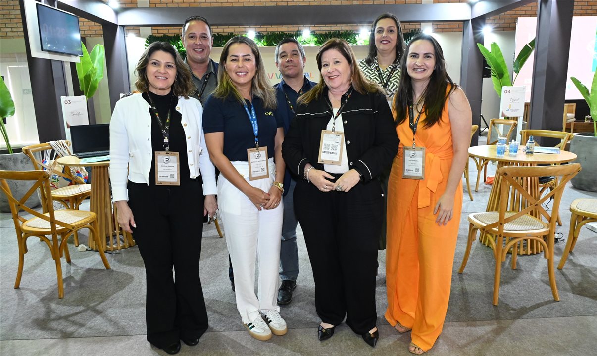 Marília Aranha, da Setur Natal, Deicson Cavalcante, do Hotel Majestic, Marcela Sacramento, da CVC Corp, Alvaro Samito, do Hotel Vogal, Ohana Fernandes, da Setur Natal, Erika Abdulmassih, do Hotel Ponta do Madeiro, e Vivi Ferreira, da ABIH-RN