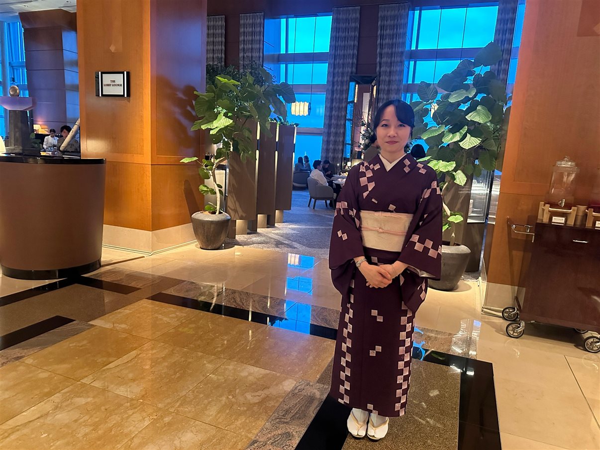 Uma das entradas do The Ritz-Carlton Tokyo, um clássico da capital japonesa