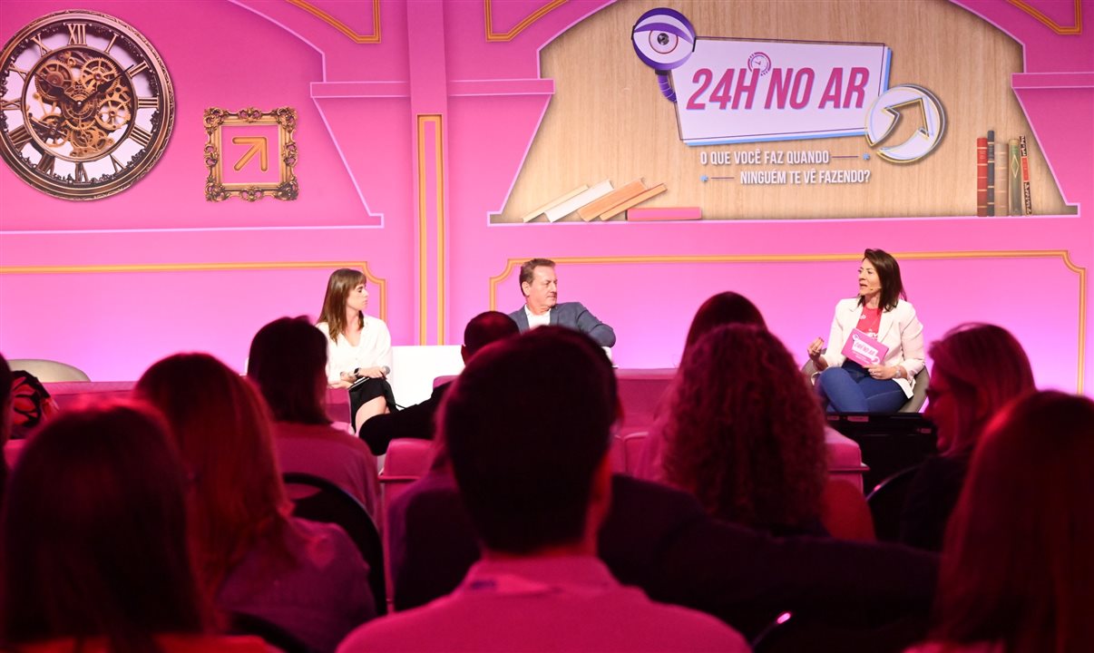 Beatrice Teizen, da PANROTAS, Mario Toledo, da Record TV, e Luana Nogueira, da Alagev