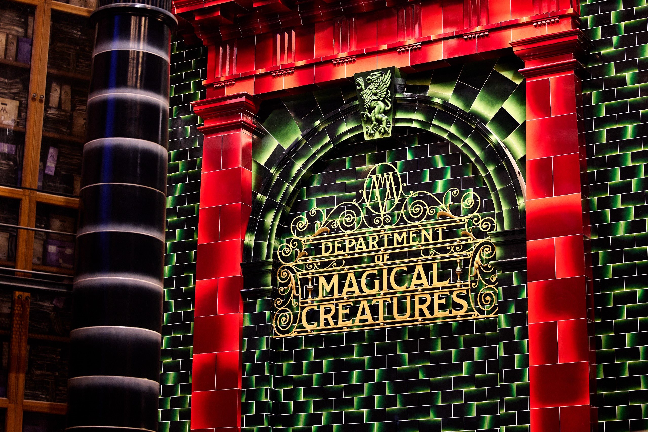 Department of Magical Creatures – onde as criaturas escaparam e estão enlouquecendo