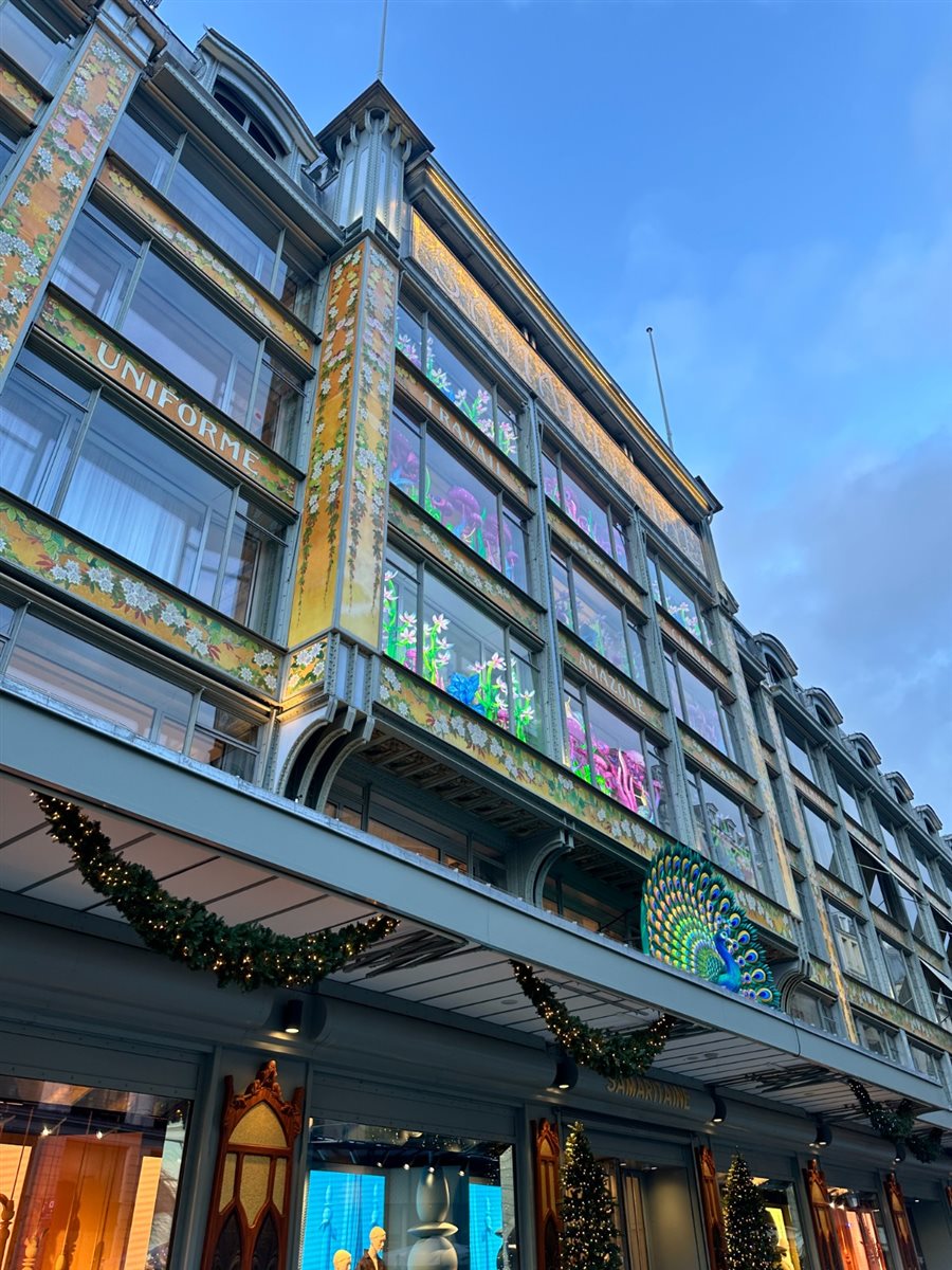 Experiência de compras vip na loja de departamentos Samaritaine, a mais chique de Paris