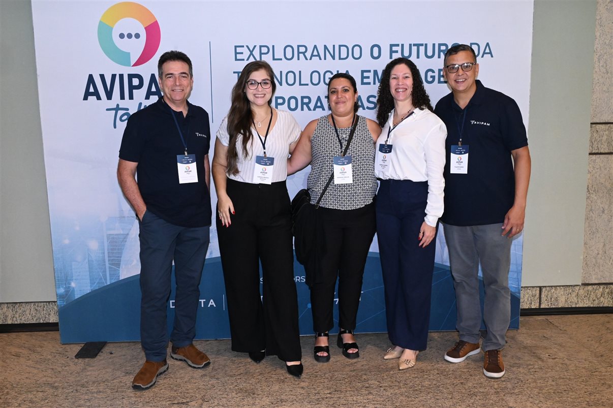 Antônio Fernando Slomp, da Avipam, Barbara Bastos, da Roadtrip, e José Guilherme Alcorta, da PANROTAS