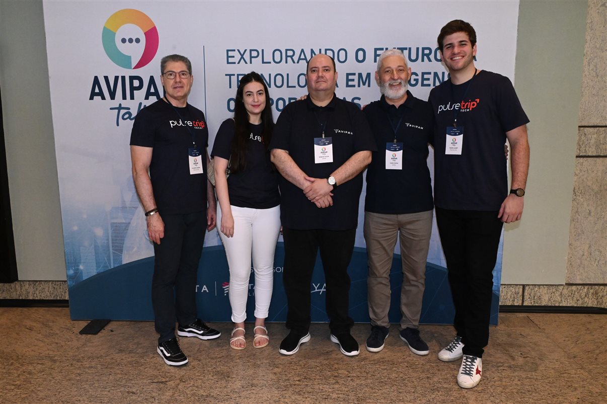 Antônio Fernando Slomp, da Avipam, Barbara Bastos, da Roadtrip, e José Guilherme Alcorta, da PANROTAS
