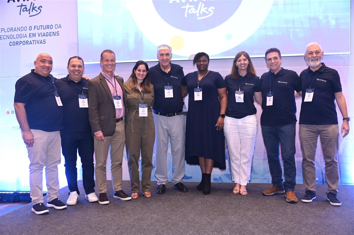 Marcelo Anderson, Anderson Paranhos, Antonio Fernando Slomp e Tadeu Cunha, da Avipam, Ricardo de Oliveira, da Delta Airlines, Camila Belinelli, da Latam Airline, Nonna Alomaja, Carina Grenno e Venicio Cardoso, da Altour