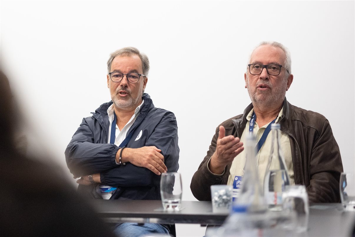 Cláudia Bagna, da GEA Brasil, e Ricardo Roman Jr., da Interamerican, entre Carlos Baptista e Pedro Gordon, da GEA Portugal