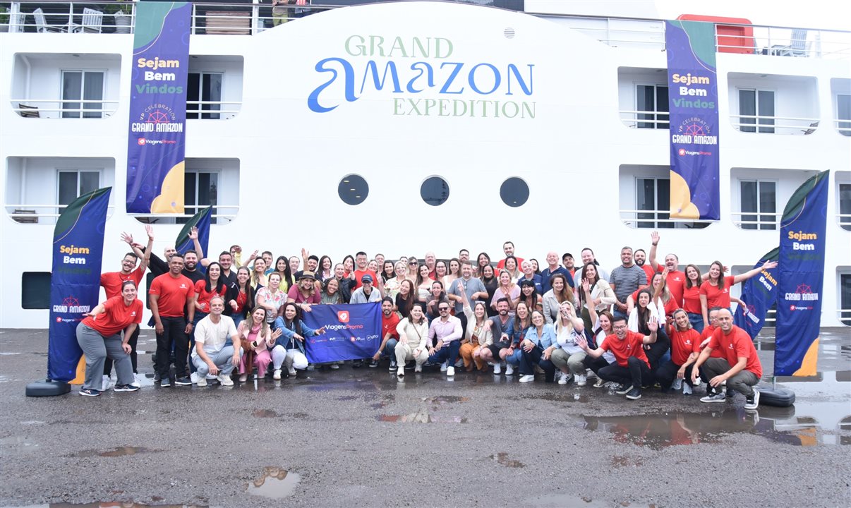 Um grupo de 52 agentes embarcou no Iberostar Grand Amazon para a premiação da ViagensPromo