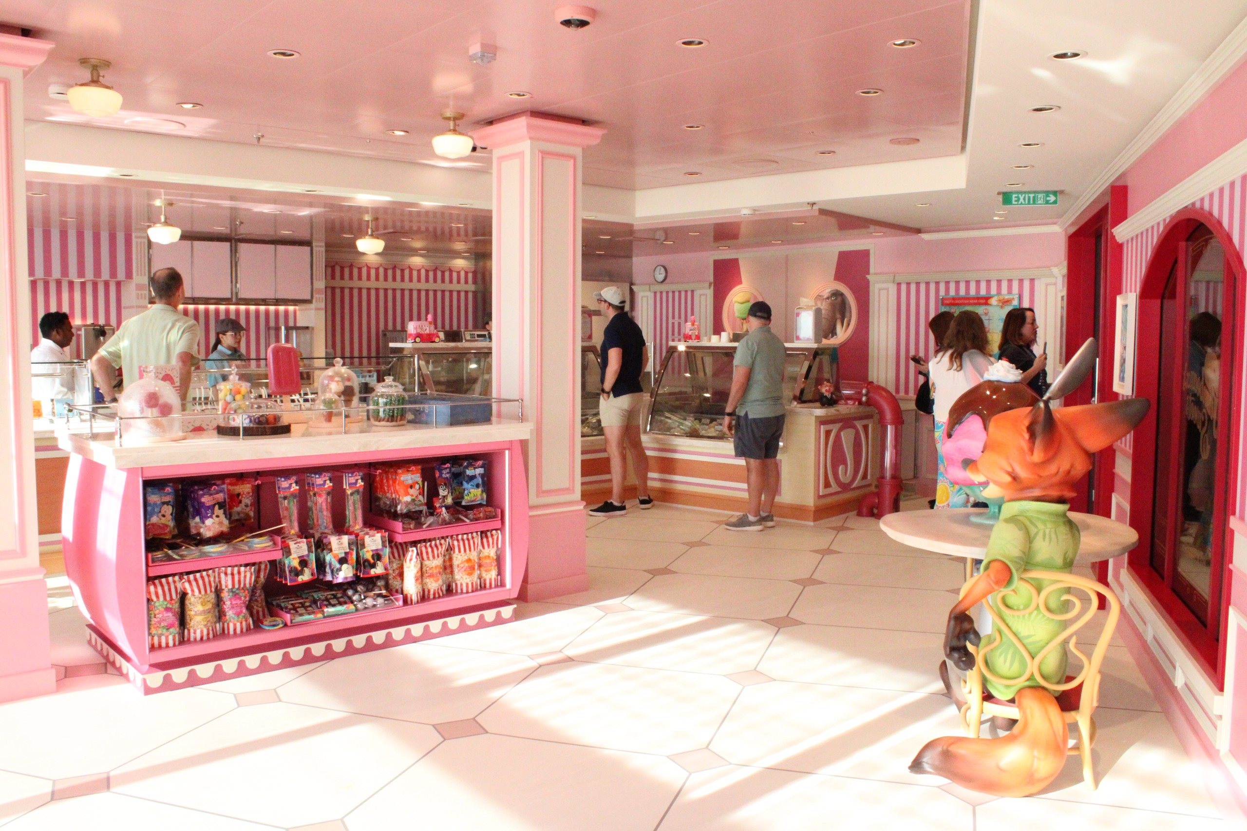 A Jumbeaux’s Sweets é uma doceria que lembra a popular sorveteria Jumbeaux Café, da movimentada metrópole do filme “Zootopia” da Disney