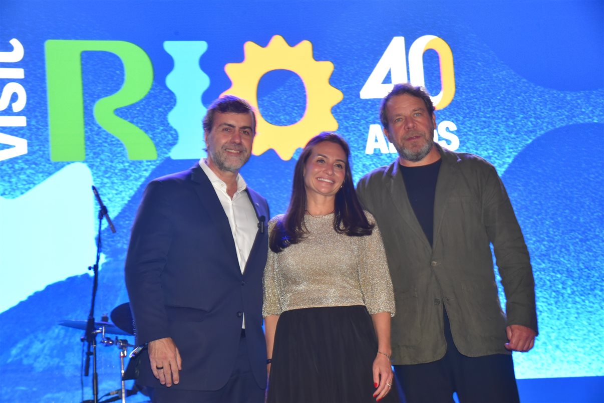 Marcelo Freixo, presidente da Embratur, e Roberta Werner e Carlos Werneck, do Visit Rio