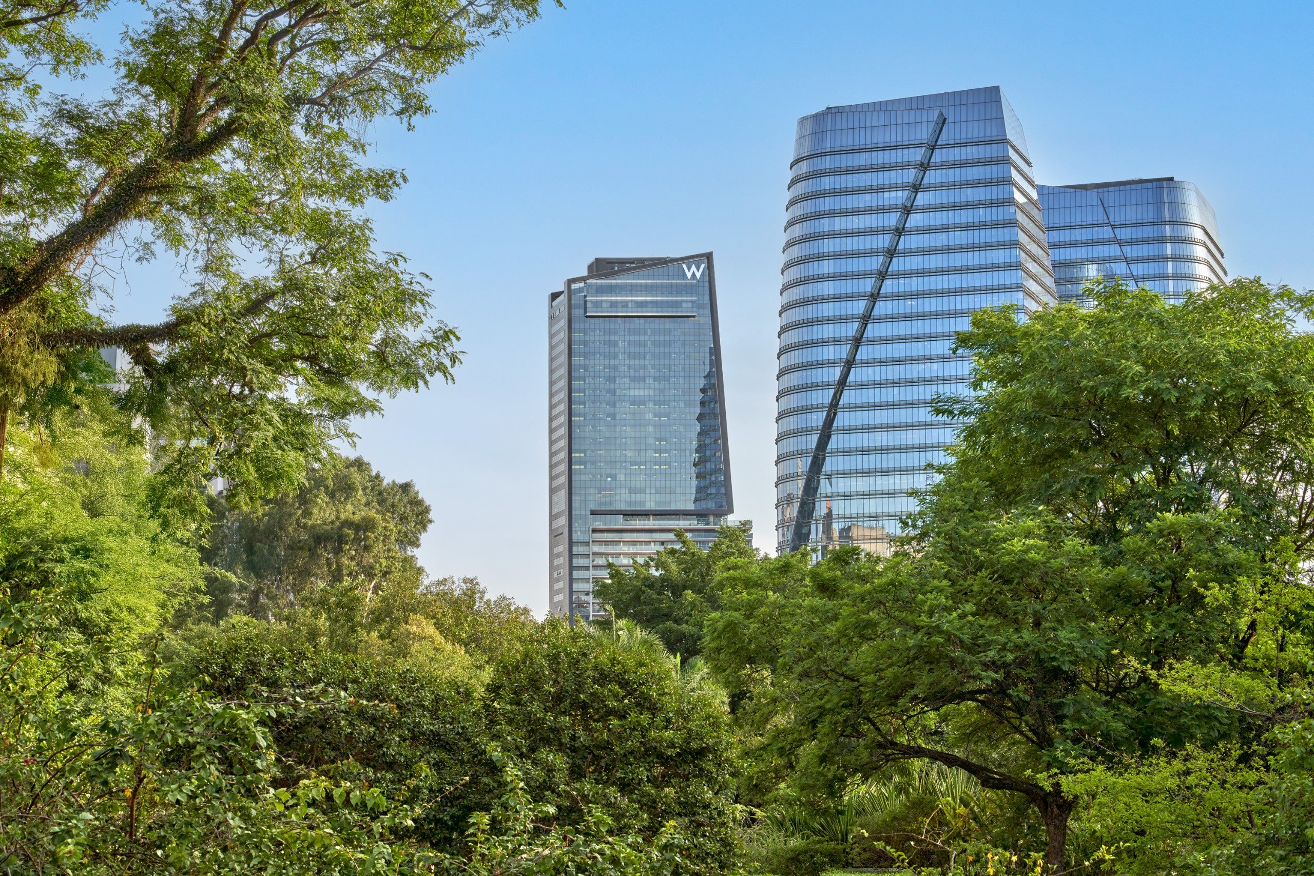 Hotel W São Paulo é inaugurado pela Marriott