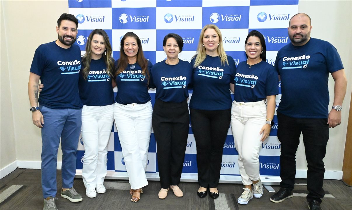 Hugo Lagares, Jacqueline Ledo, Thais Roberti (atende Rio Janeiro), Fabiana Bicudo (atende Campinas e Região), Lucilene Domingos (atende Bauru, São José do Rio Preto e região), Thais Rodrigues (atende o Estado de Goiás), e Leandro Roberto Pinto, todos da Visual Turismo