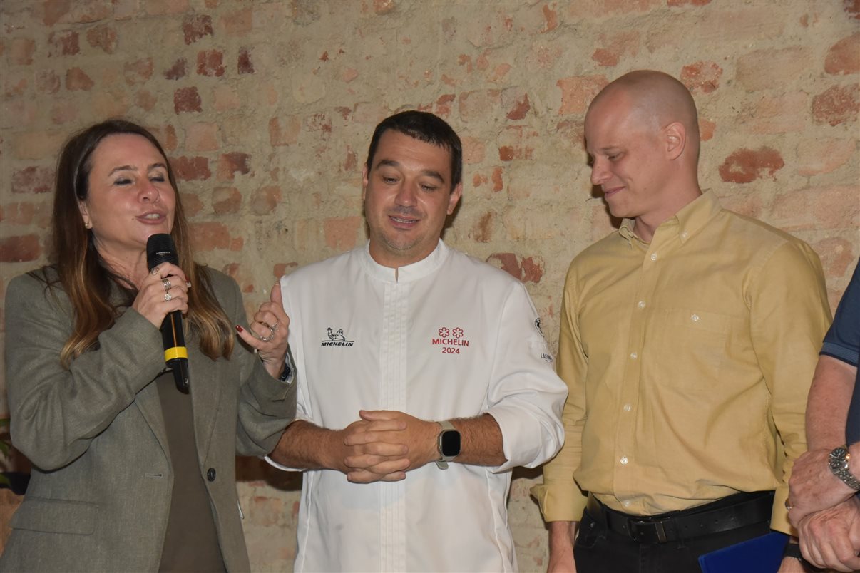 José Guilherme Alcorta, a secretária Daniela Maia, Michael Nagy e Artur Luiz Andrade