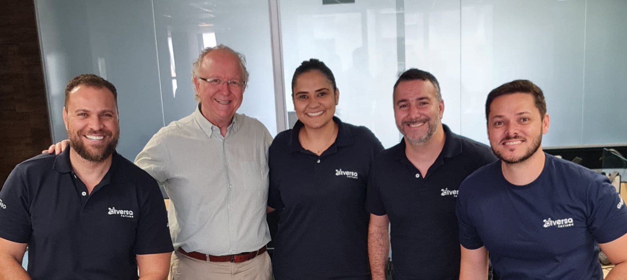 Filipe Lorandes, James Giacomini, Karina Chaves, Bruno Sousa e Ricardo Andrade