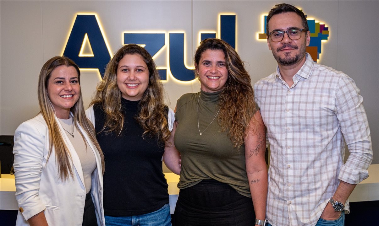 Natalia Saderi, Fabia Gomes, Giulliana Mesquita e Phelipe Toledo