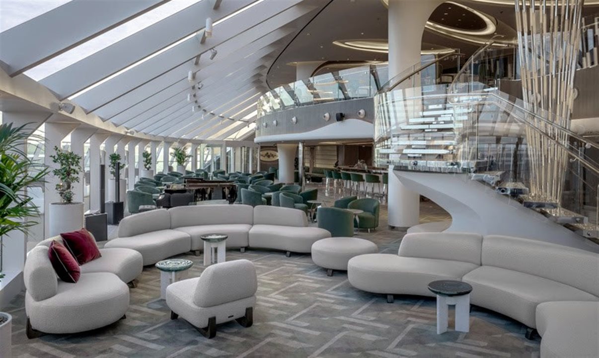 Top Sail Lounge do MSC Yacht Club