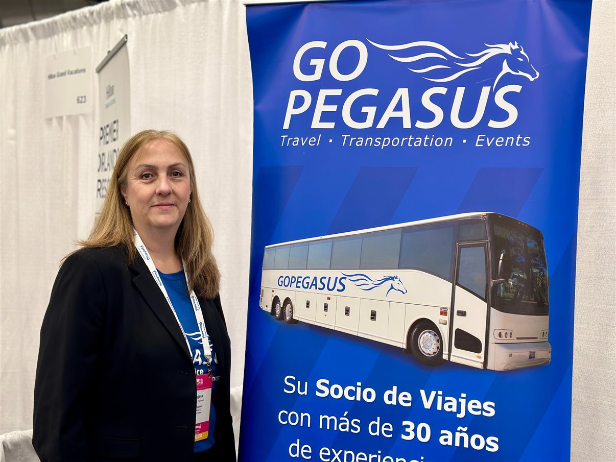 Patrick Yvars, do Visit Orlando, e Thais Machado, da Frt