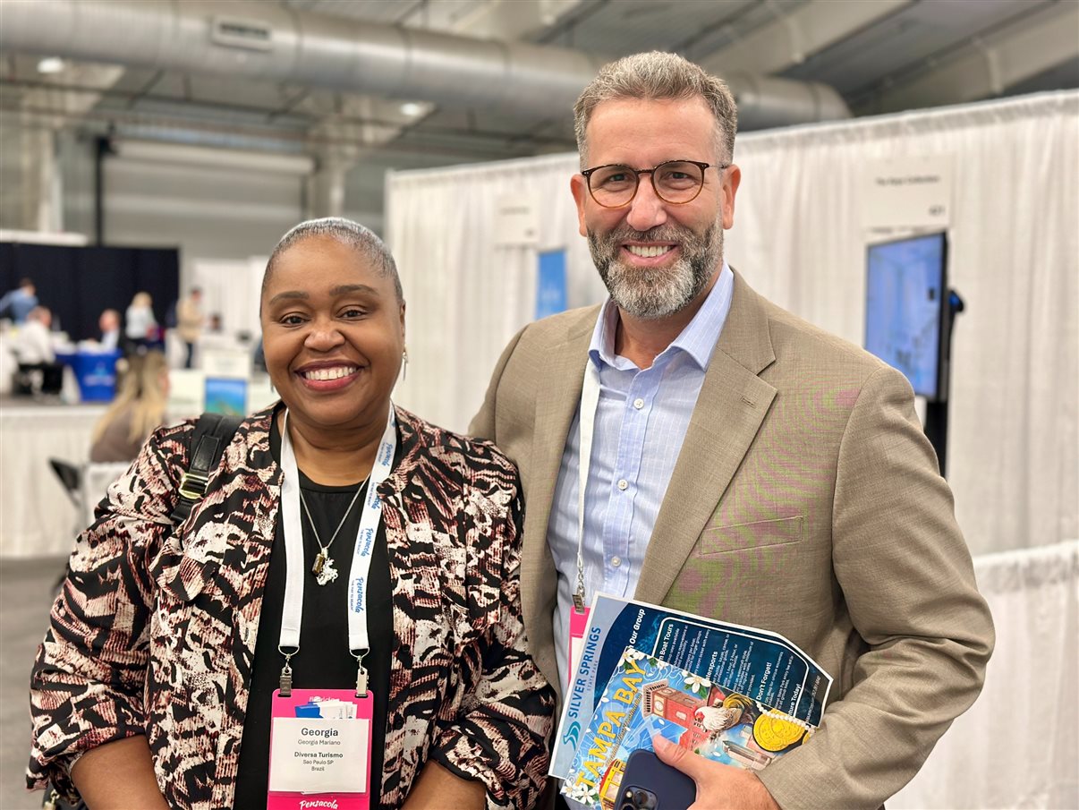 Patrick Yvars, do Visit Orlando, e Thais Machado, da Frt