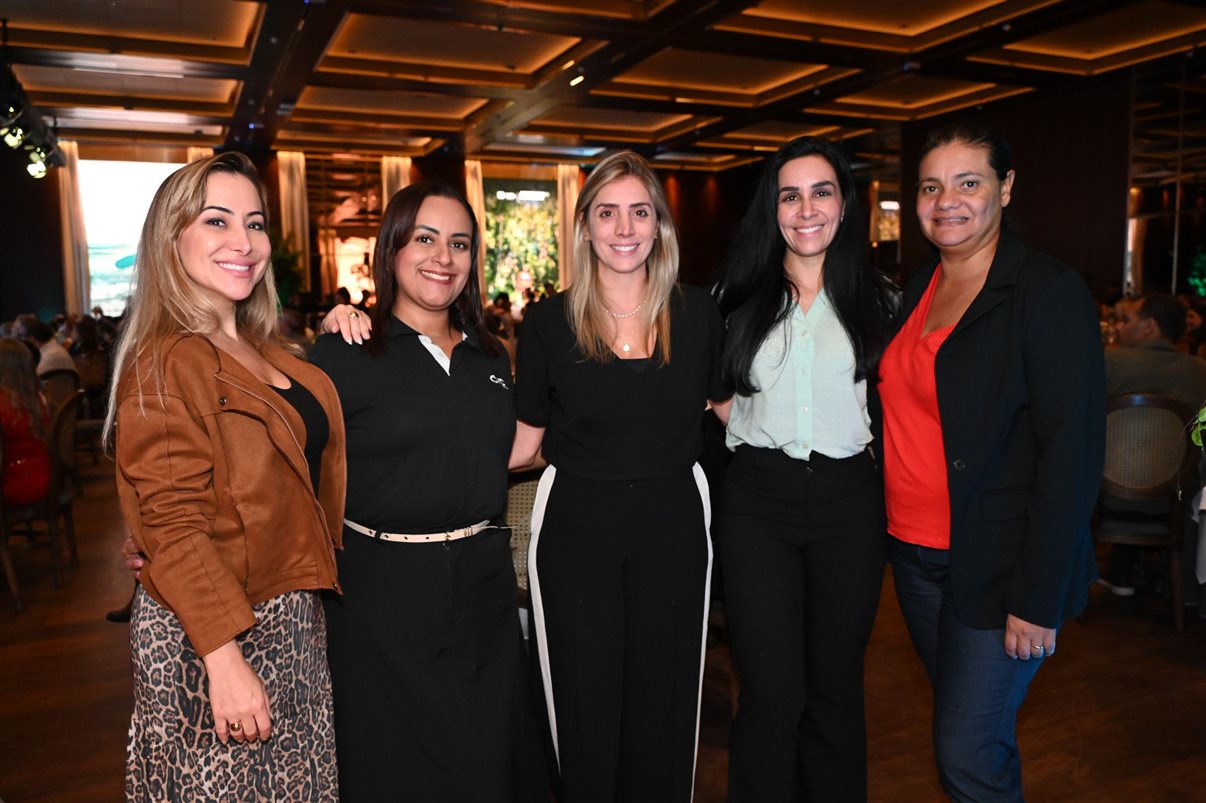 Bianca Zoccoler, Giovanna Paulineli,  Jorge Souza e Gabriela Cunha, todos da Orinter