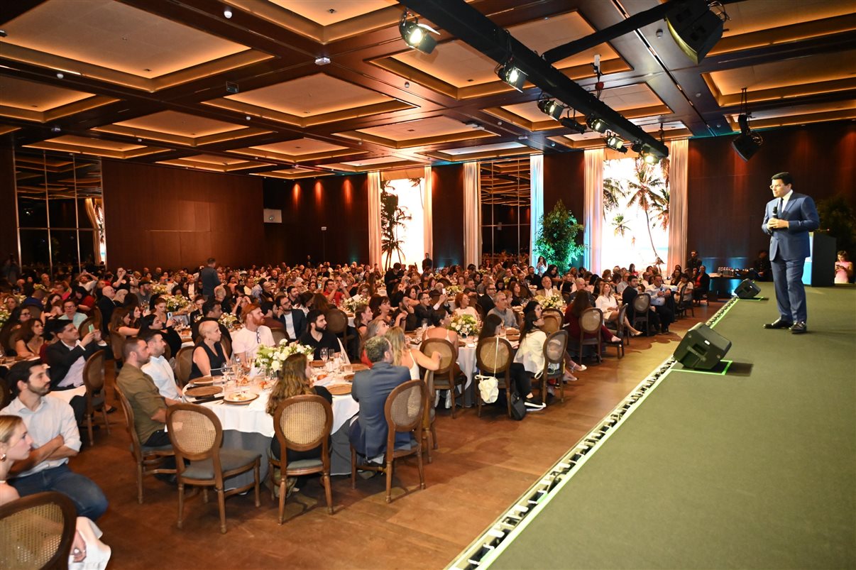 Bianca Zoccoler, Giovanna Paulineli,  Jorge Souza e Gabriela Cunha, todos da Orinter