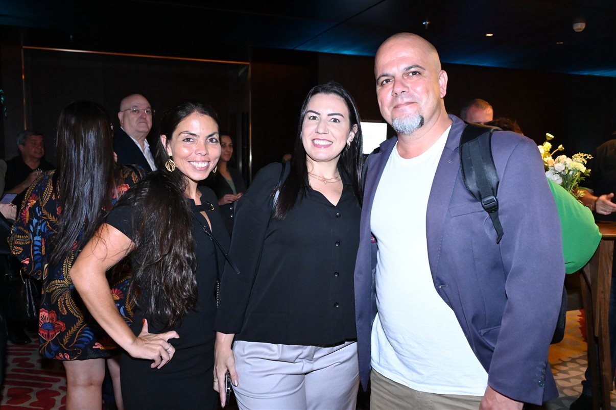 Bianca Zoccoler, Giovanna Paulineli,  Jorge Souza e Gabriela Cunha, todos da Orinter