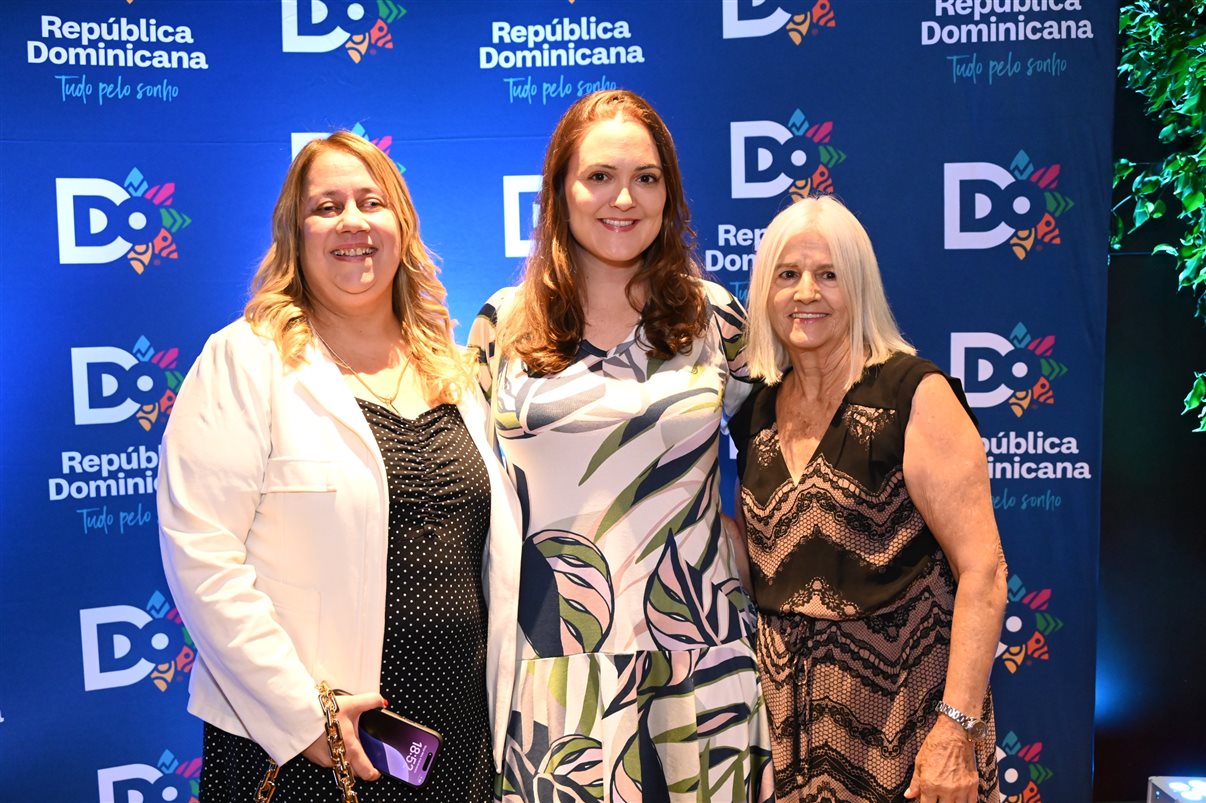Bianca Zoccoler, Giovanna Paulineli,  Jorge Souza e Gabriela Cunha, todos da Orinter