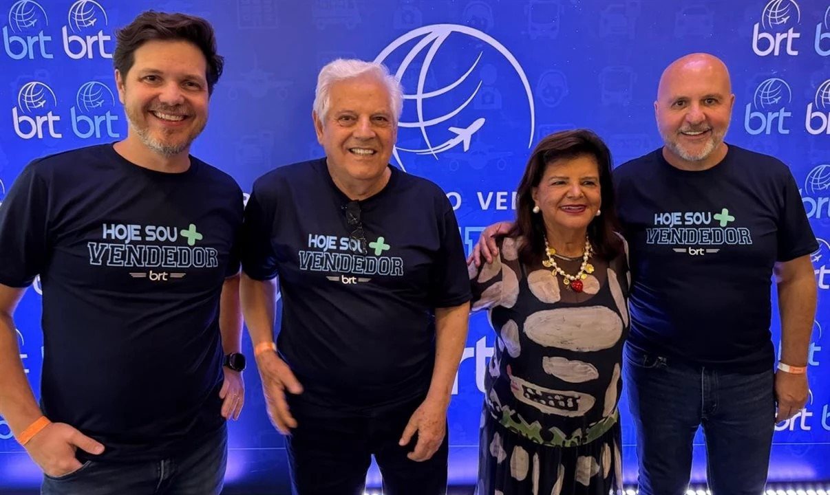 Marco Aurélio Di Ruzze, Eraldo Palmerini e Carlos Vazquez, da BRT, com Luiza Helena Trajano, presidente do Conselho da Magalu