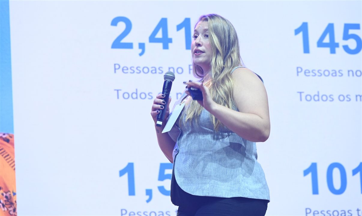 Laís Rezende, gerente sênior de Estratégia de Performance do Meta