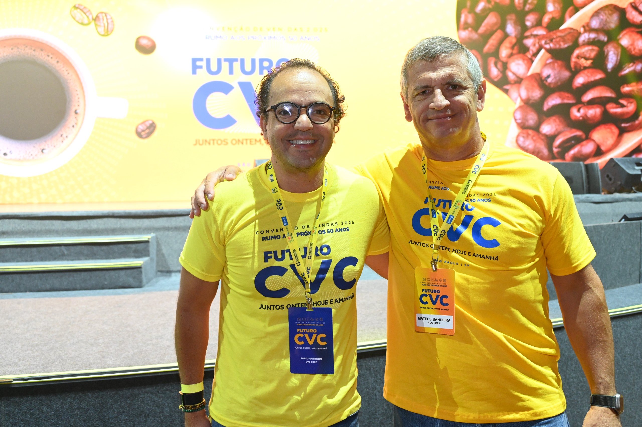 Fabio Godinho, CEO da CVC Corp, e Mateus Affonso Bandeira, presidente do Conselho de Administração da CVC Corp