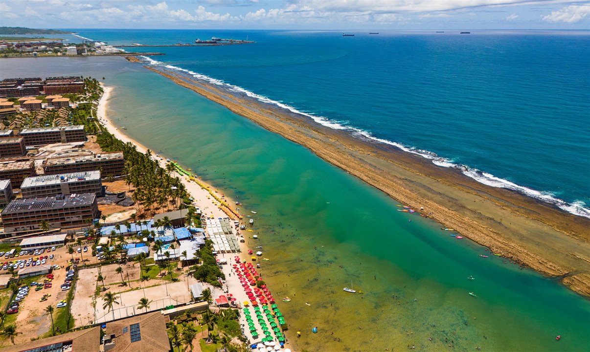 Praia do Muro Alto, em Ipojuca (PE)