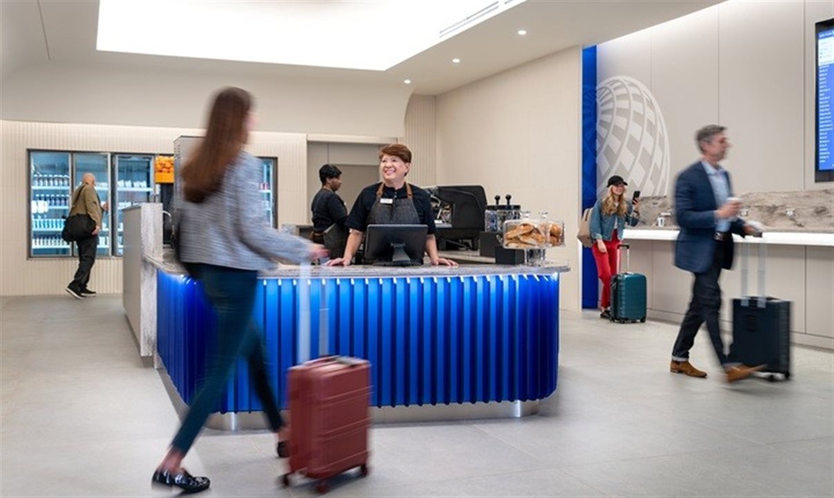 O United Club Fly em Houston, situado no lado sul do Terminal B, faz parte de um projeto maior de investimentos da United Airlines no terminal texano