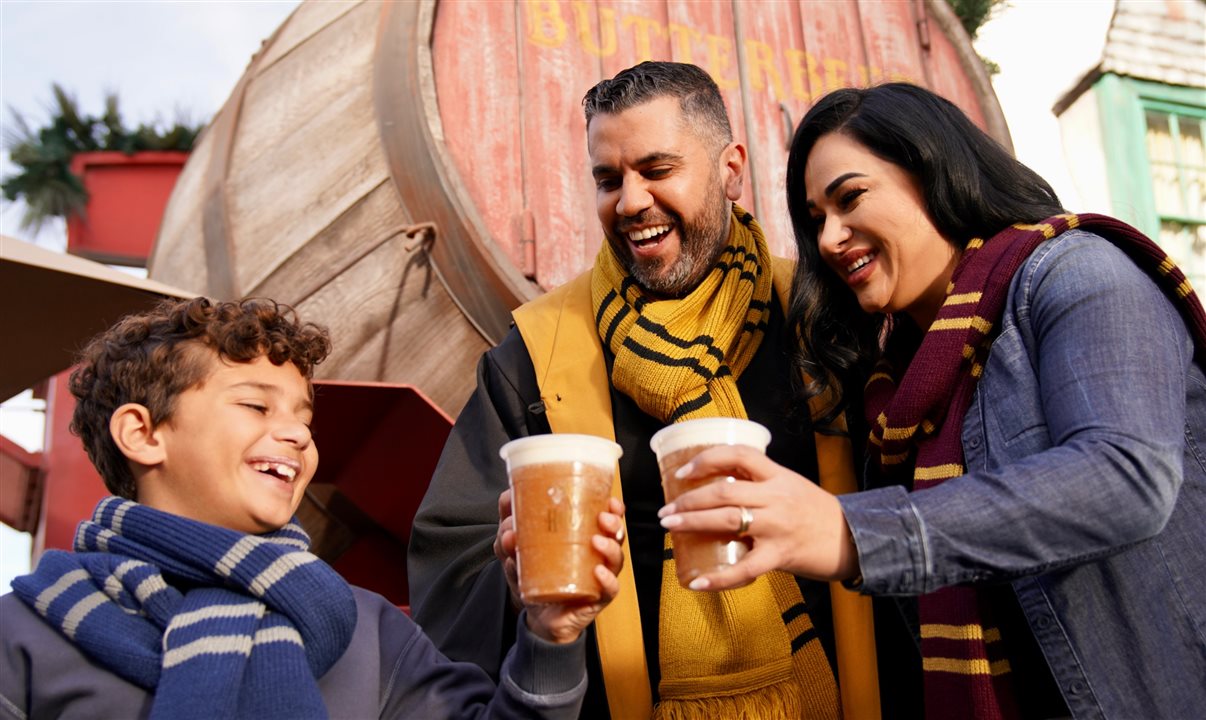 Tradição anual convida visitantes e fãs a desfrutar de todas as versões da cerveja amanteigada no The Wizarding World of Harry Potter