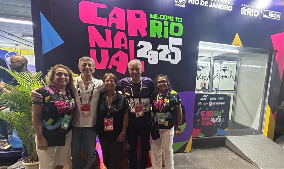 Equipe e diretoria Abav-RJ - Adriana Arias, João Carlos Vilaça, Cristina Fritsch, Luiz Strauss e Adriana Sena