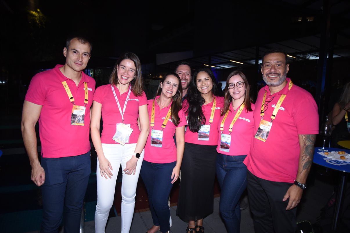 Leandro Pimenta, da Tg.mob, Luana Nogueira, da Alagev, Bruno Heleno, da Trend, e Felipe Oliveira, TMI MICE  