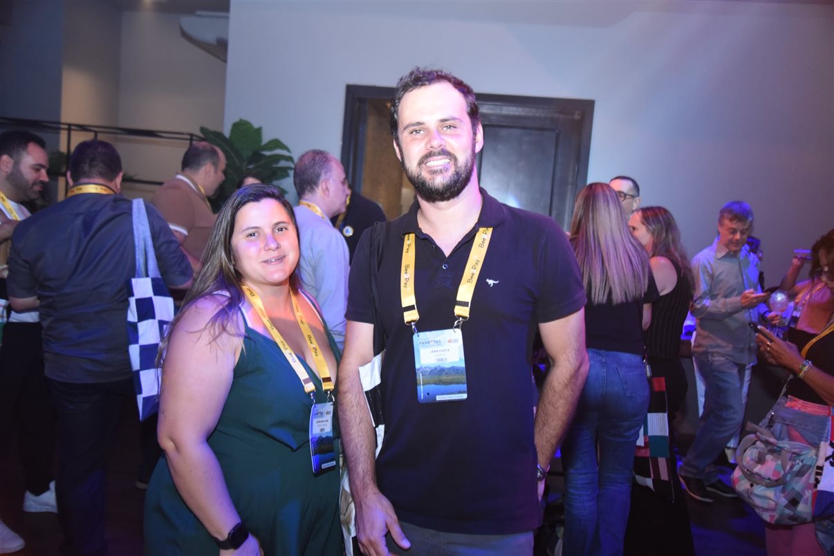 Leandro Pimenta, da Tg.mob, Luana Nogueira, da Alagev, Bruno Heleno, da Trend, e Felipe Oliveira, TMI MICE  