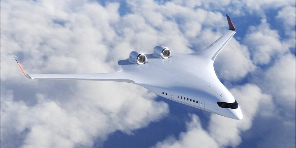 O projeto de corpo de asa mista (BWB, na sigla em inglês, ou blended-wing-body) promete ser muito mais eficiente em termos de combustível e reduzir custos por meio de maior economia de combustível