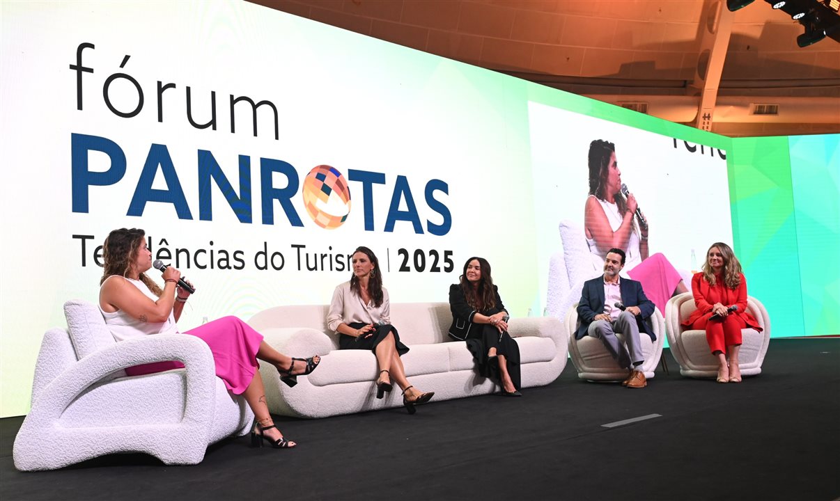 Giulliana Mesquita (Azul Viagens), Any Brocker (Brocker Turismo), Christiane Teixeira (Luck Receptivo), Bruno Teixeira (VeryLatin) e Carolina Stolf (Embratur)