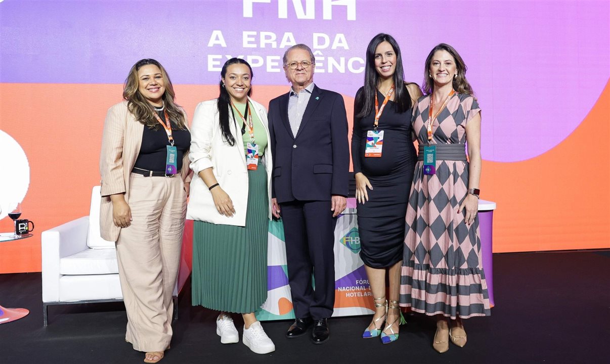 Orlando Souza e equipe do Fohb