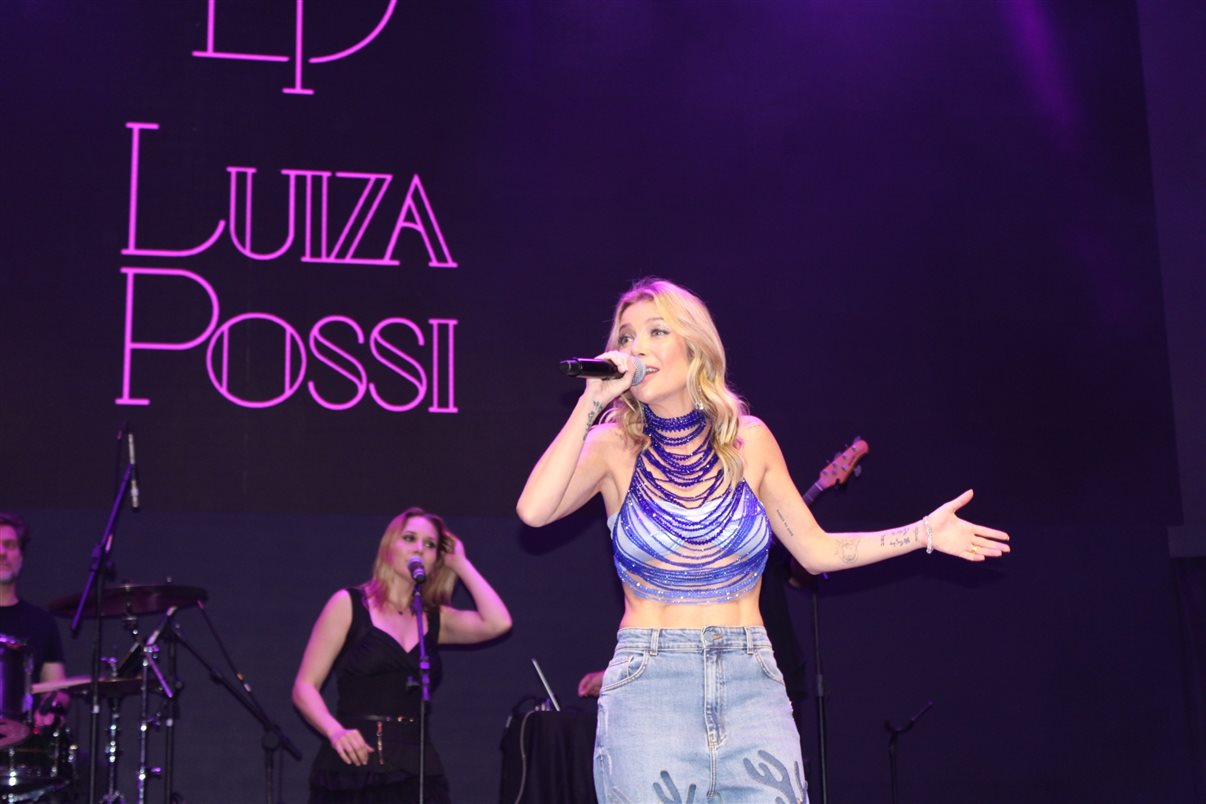 Martin Holdschmidt, do Latam Pass, com Renato Silva, Beatriz Barros e Eduardo Reboredo, da Latam