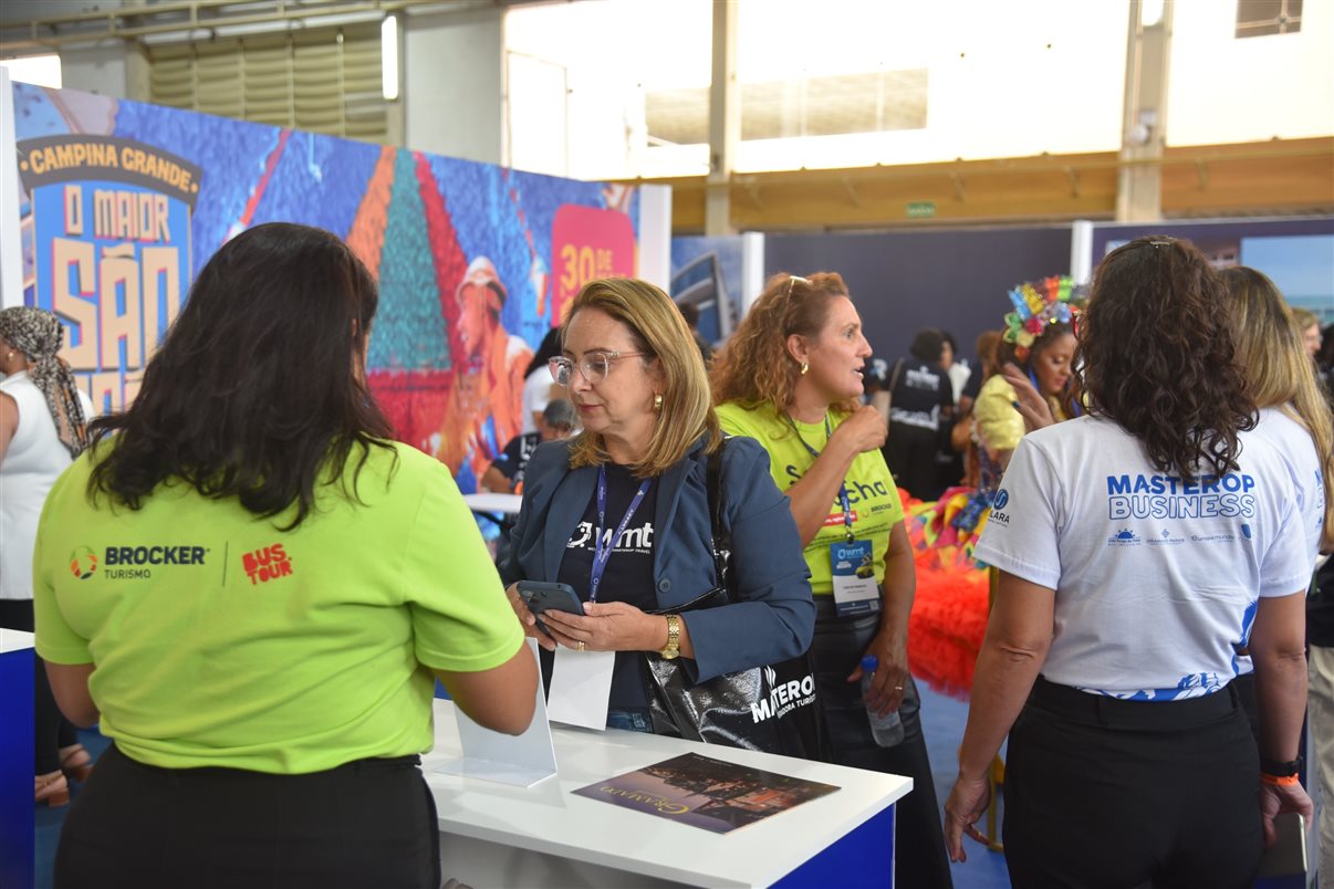 Entrada do WMT 2025 no Centro de Convenções Ruth Cardoso, em Maceió