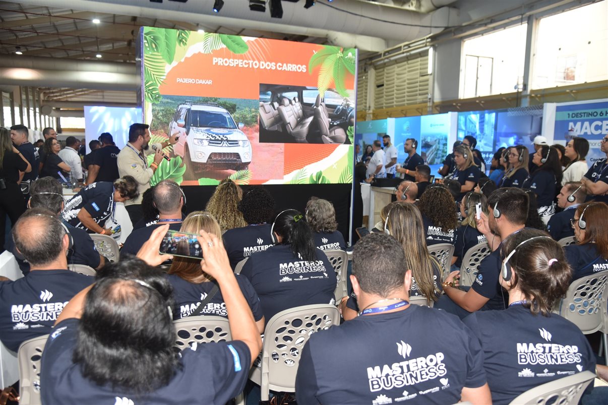 Entrada do WMT 2025 no Centro de Convenções Ruth Cardoso, em Maceió