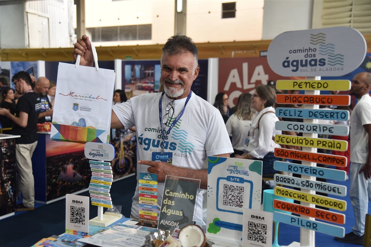 Entrada do WMT 2025 no Centro de Convenções Ruth Cardoso, em Maceió