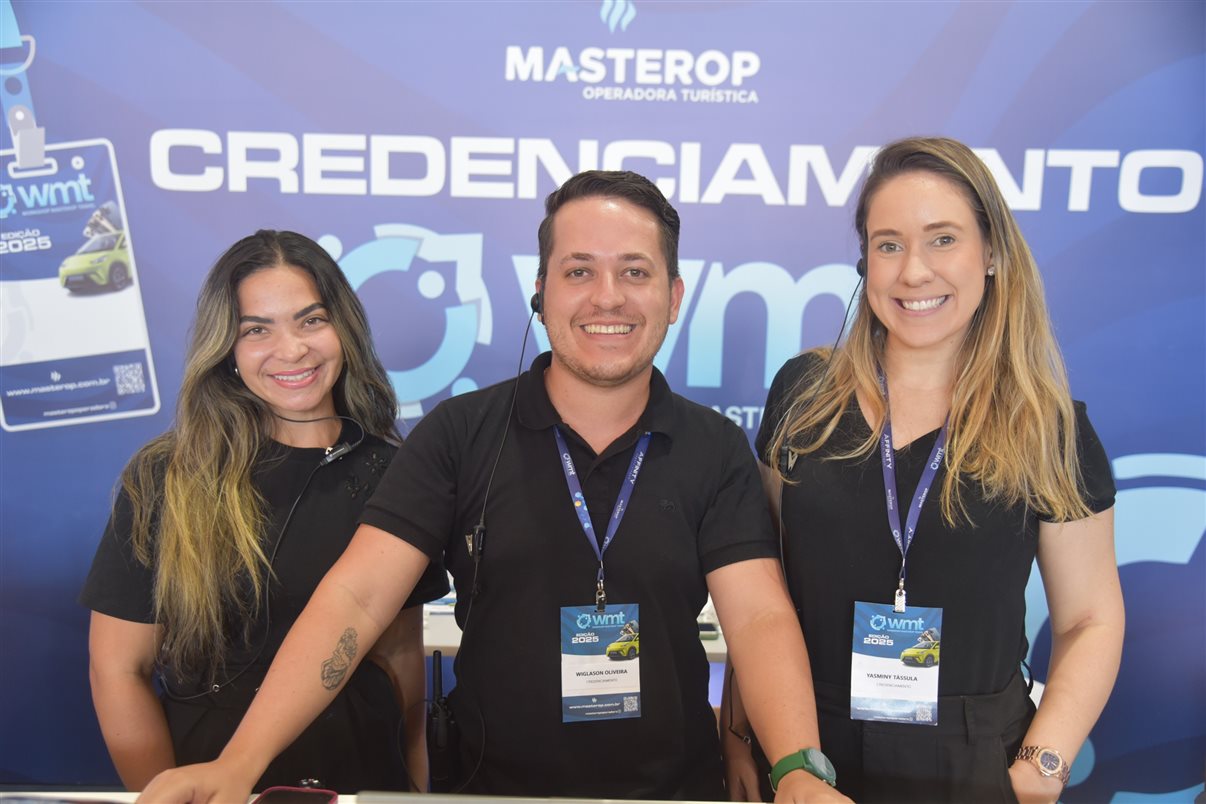 Ferdinando Lucena e Allan Sales (PBtur) com Ana Carolina Feitosa e Artur Nascimento (Masterop)