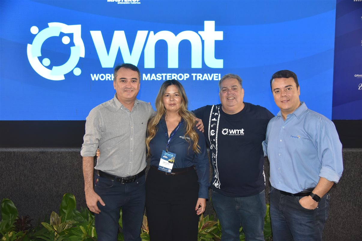 Ferdinando Lucena e Allan Sales (PBtur) com Ana Carolina Feitosa e Artur Nascimento (Masterop)